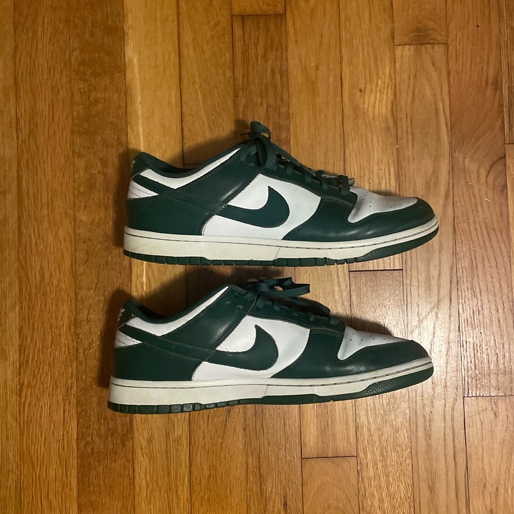 Nike Dunk Low Michigan State Varsity Green DD1391-101 Mens Size 11 used